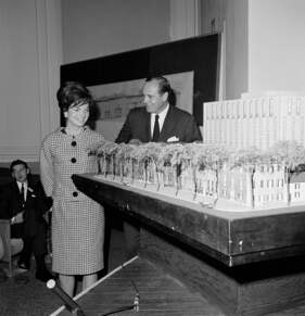 Jacqueline Kennedy Bouffant