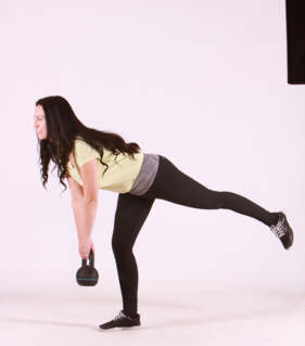 kettlebell, gyakorlat, törzsdöntés, lábemelés
